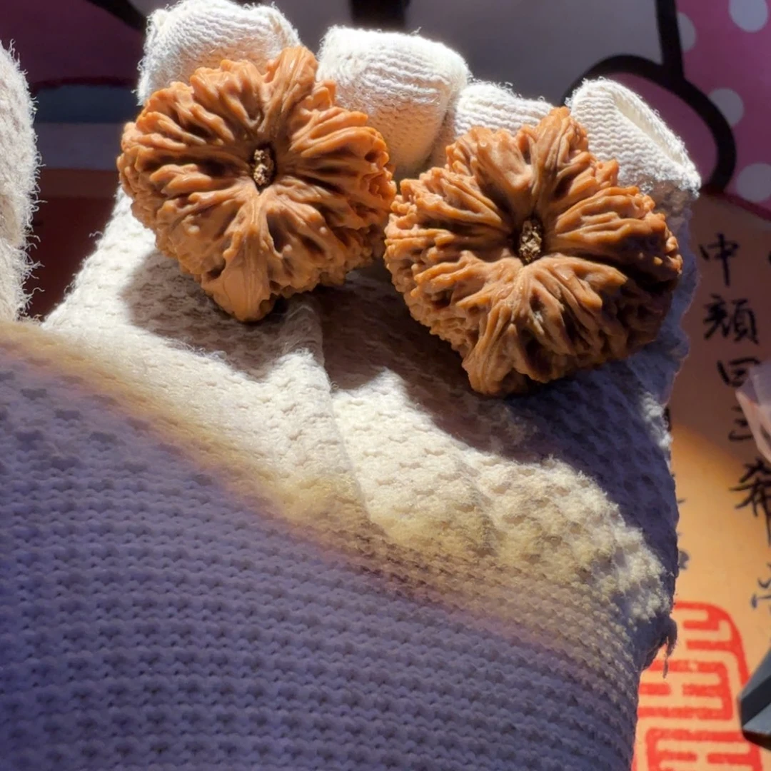文玩核桃吊坠37南疆石
