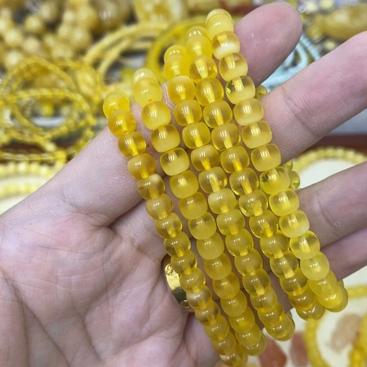 蜜蜡未镶嵌裸石多样性发货其一