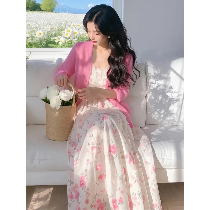 早秋穿搭一整套减龄洋气时尚高级感韩系小香风粉色针织吊带套装裙