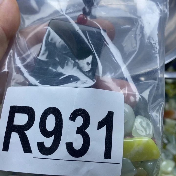 蛇纹石玉未镶嵌鱼缸的