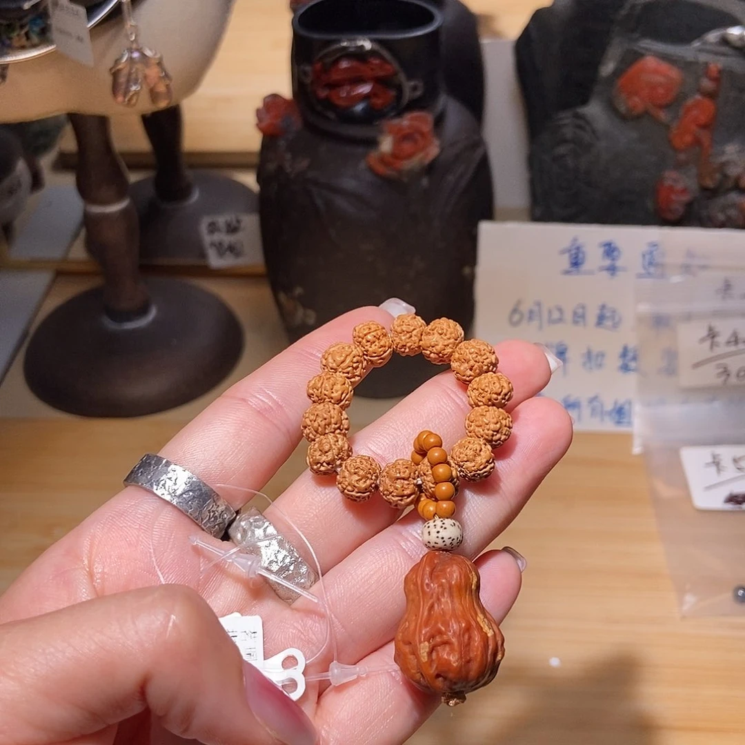 【闪购商品】翡翠戒指未镶嵌我