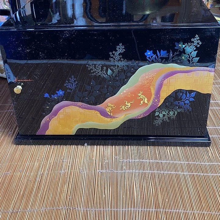瓷器木器铜铁器木粉花瓶
