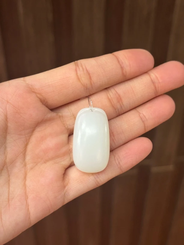 071803yx和田玉俄料无事牌吊坠约：29.9*17*8.7