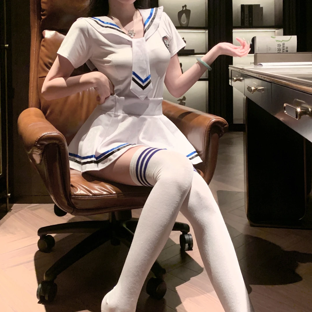 性感清纯JK水手服制服睡衣女