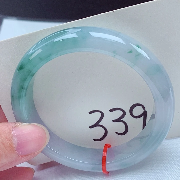 翡翠未镶嵌手镯翡翠