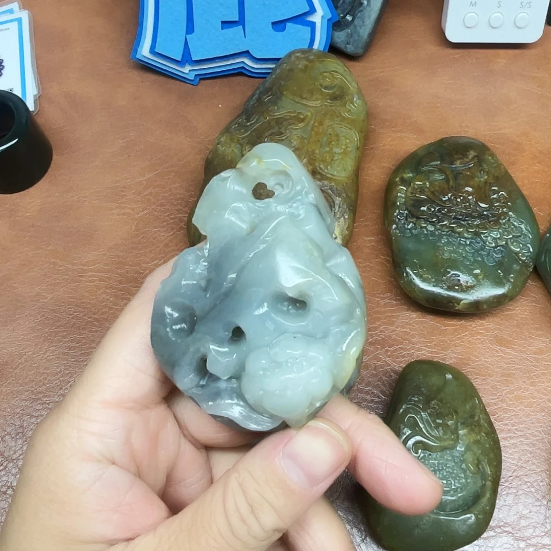 西***狼和田玉未镶嵌套链