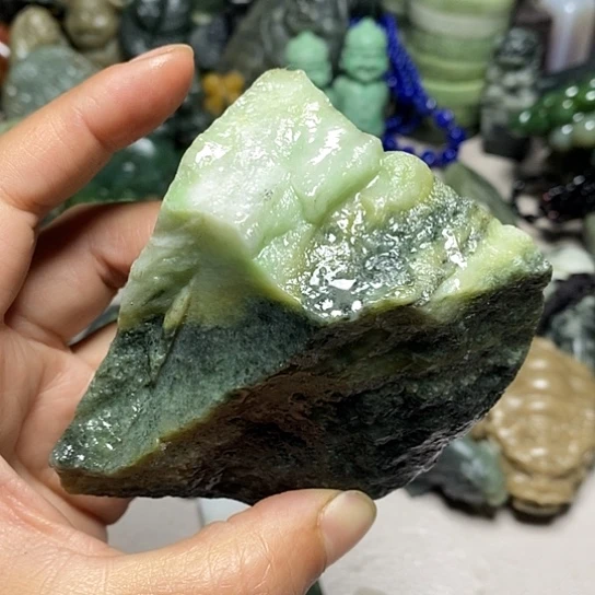 独山玉未镶嵌珠宝半成品墨*