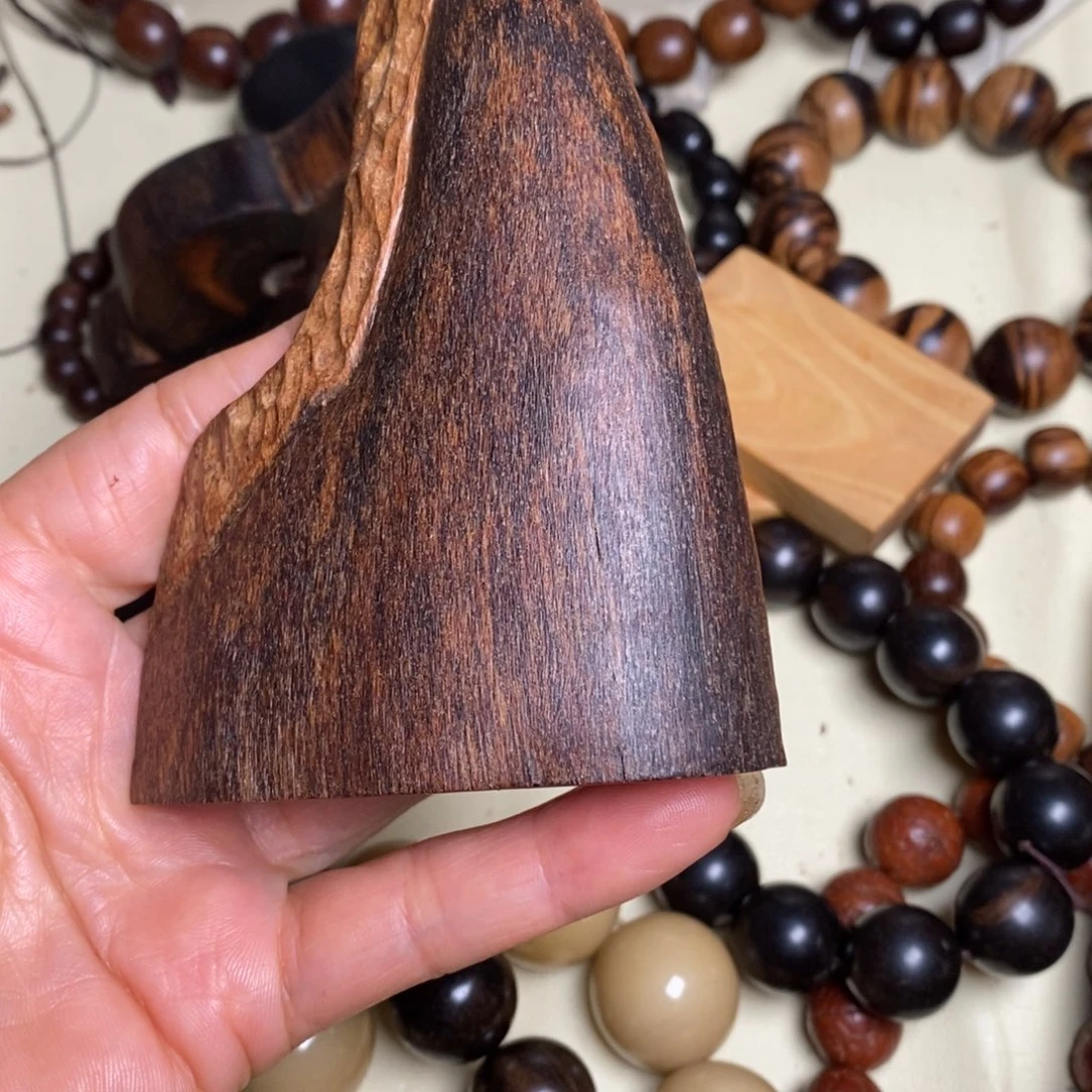 贡木无事牌贡木把件