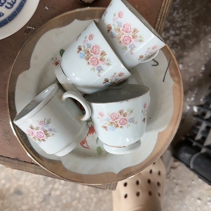 摆件谢*你景德镇陶瓷艺术品