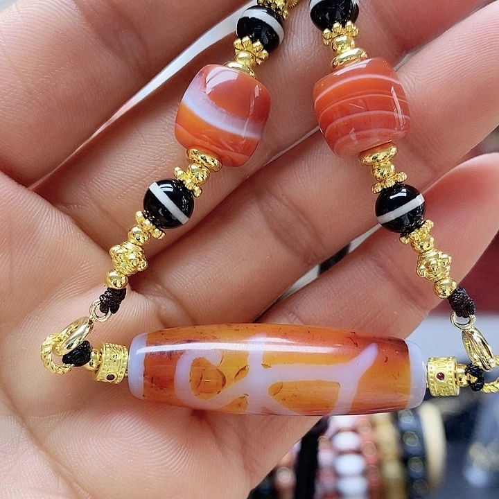 玛瑙/玉髓合金颈饰