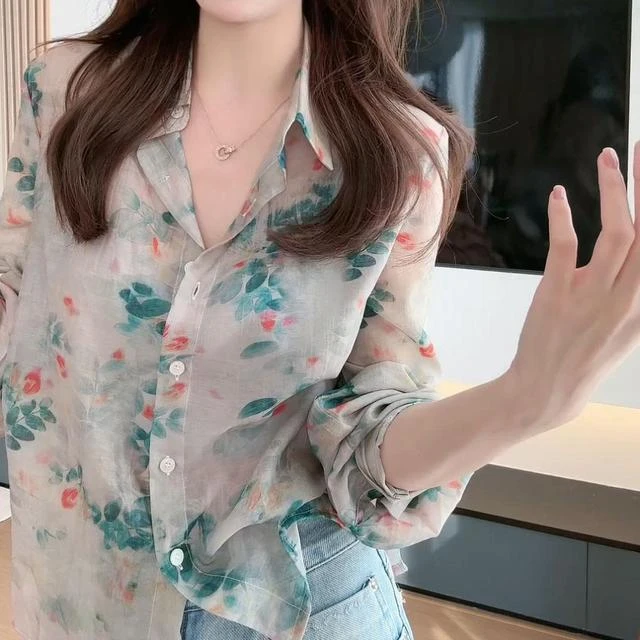2025春夏季新款港风气质设计感碎花小衫女人味显白显瘦长袖衬衫女