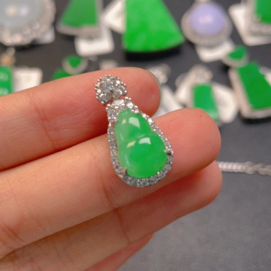 翡翠银S925镶嵌颈饰