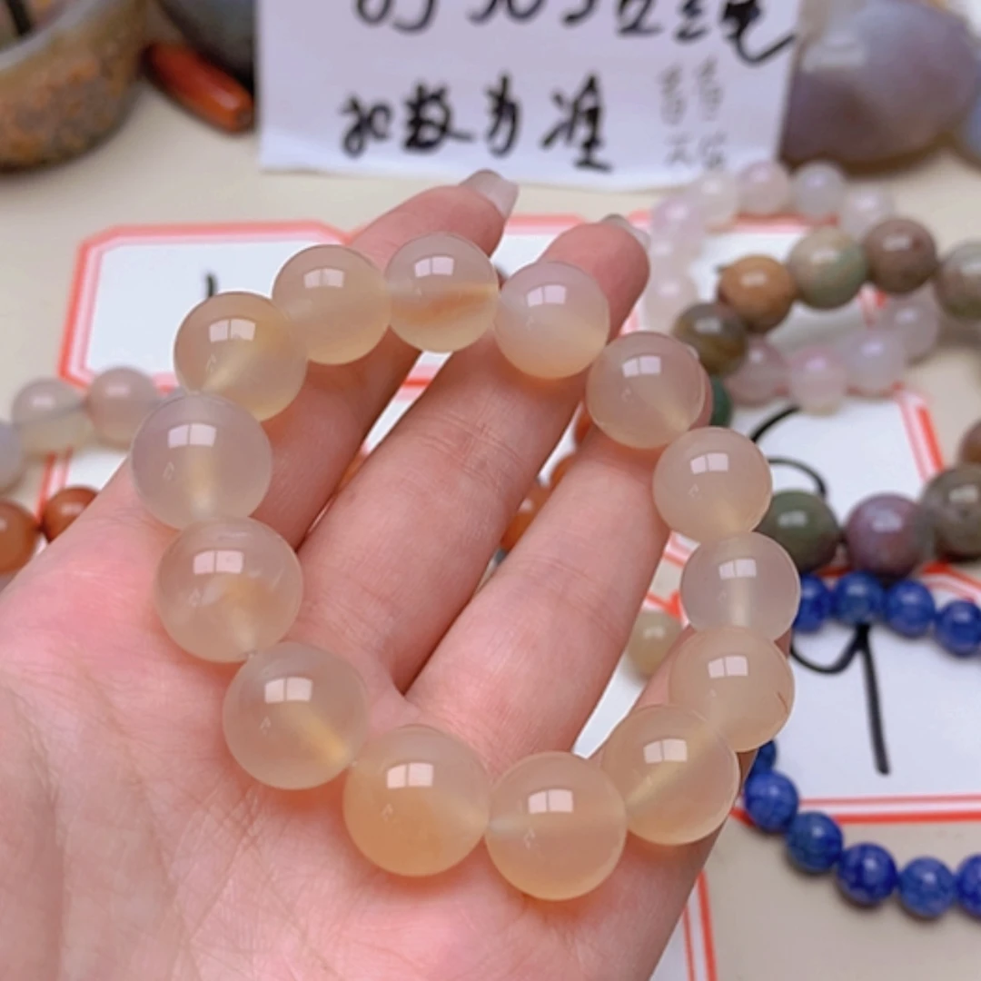 【闪购商品】玛瑙/玉髓未镶嵌珠宝半成品南***秀