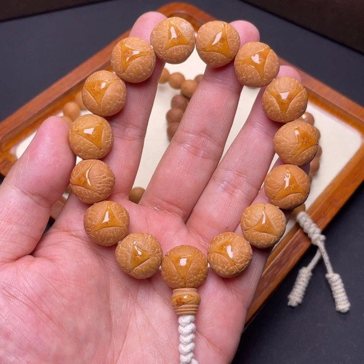 吊坠凤眼菩提尼泊尔