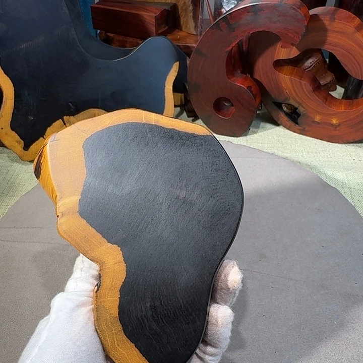 用***5大果紫檀（缅甸花梨）