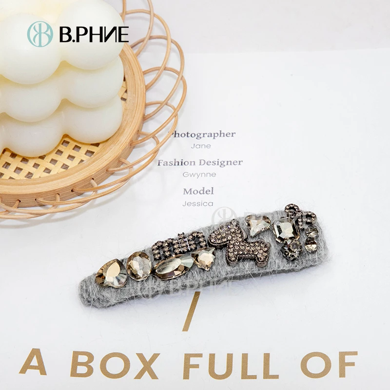 B.【贝菲新品】灰色编织BB夹三角小马重工掰掰夹