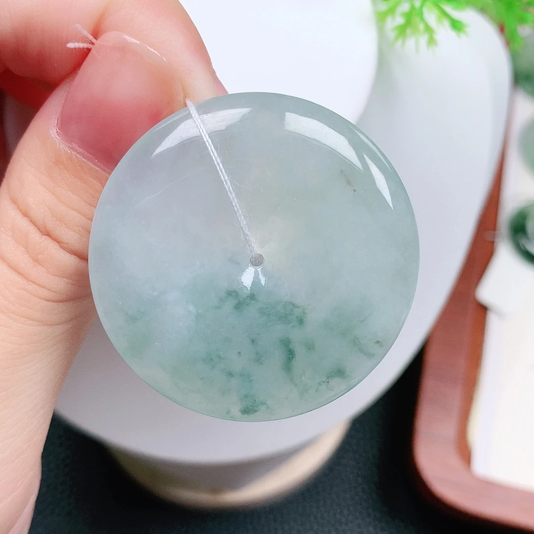 白***盼颈饰未镶嵌翡翠平安40.6-6.5