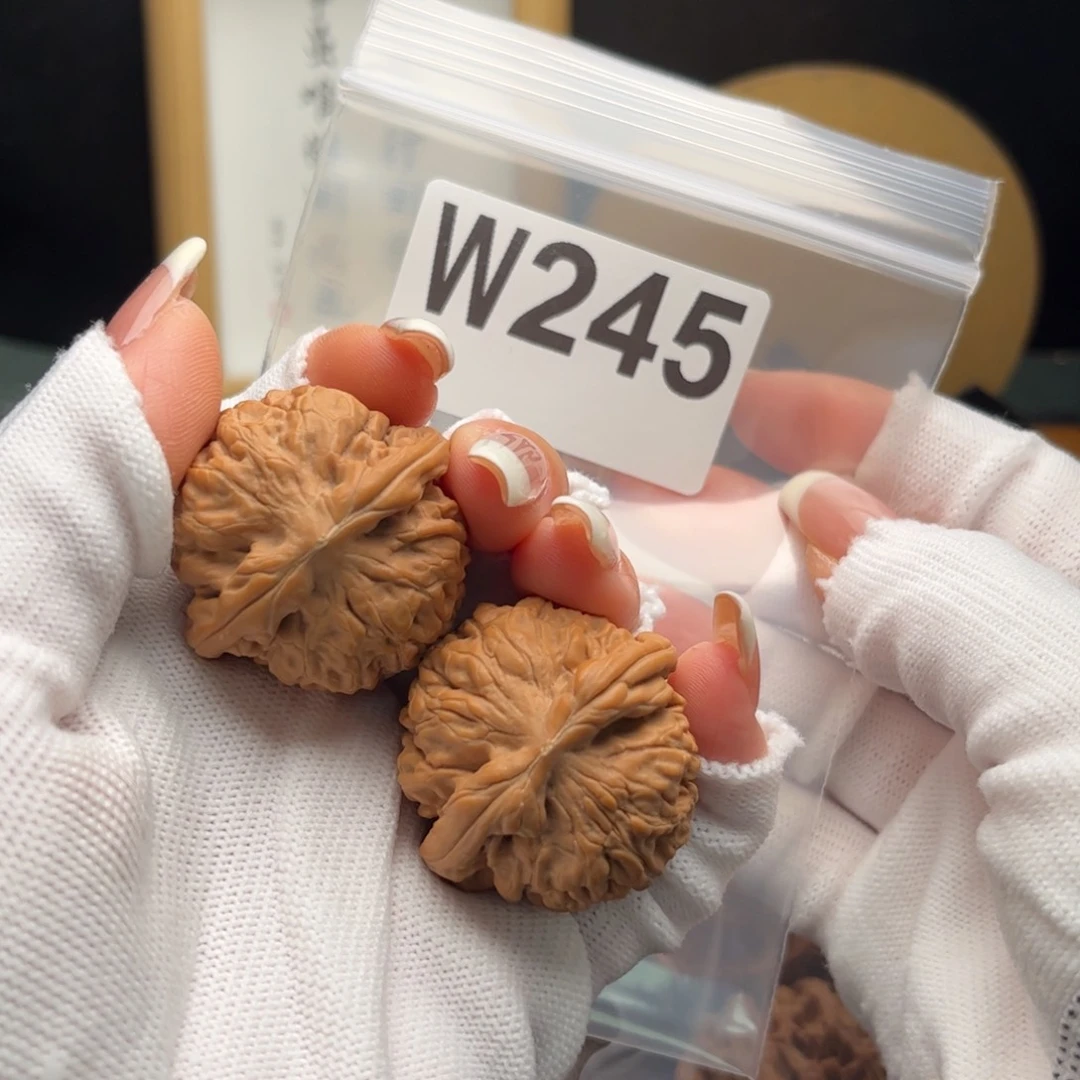 文玩核桃把件36莲花w245微虚尖