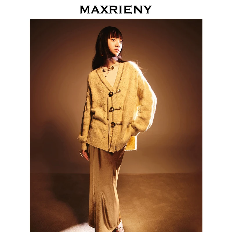 【商场同款新品-节庆新中式】MAXRIENY如意鎏金开衫廓形毛衣V领外套