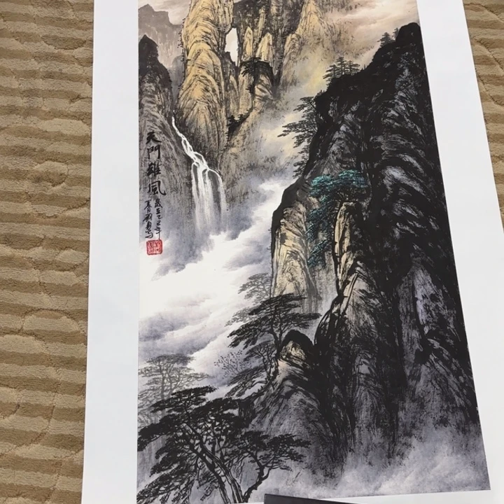 哈***哈国画花鸟等图案和造型各有