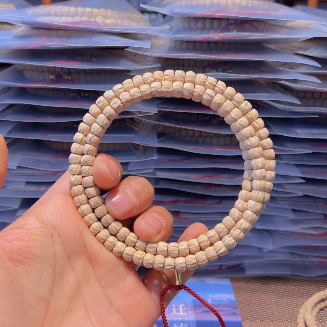柏香籽/百香籽吊坠?