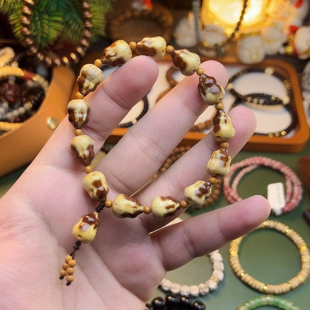 手串菩提根/象牙果紫金鼠