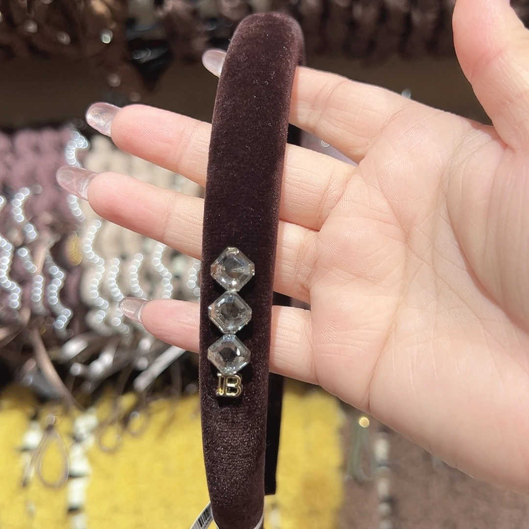非金属咖色方钻发箍