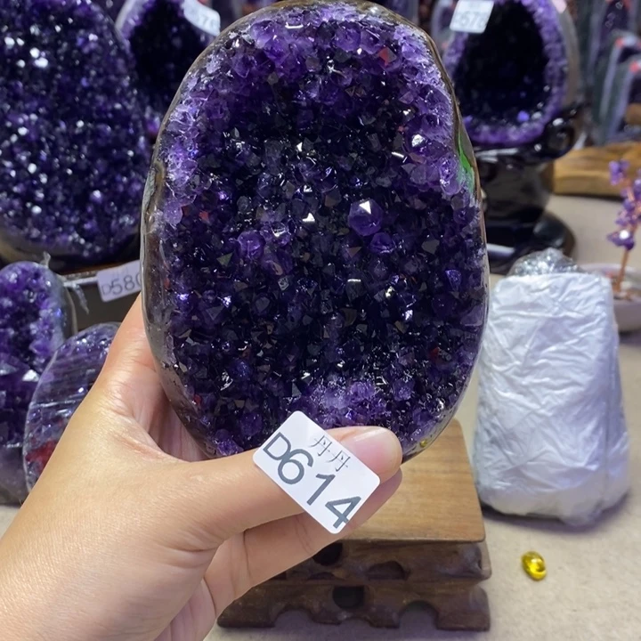 未镶嵌大型摆件（非配饰）水晶