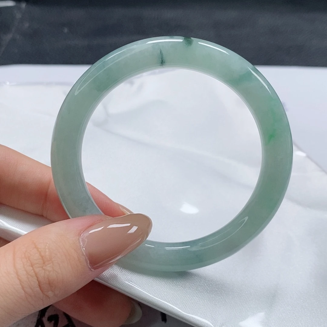 【闪购商品】翡翠手镯（圆镯）未镶嵌345号