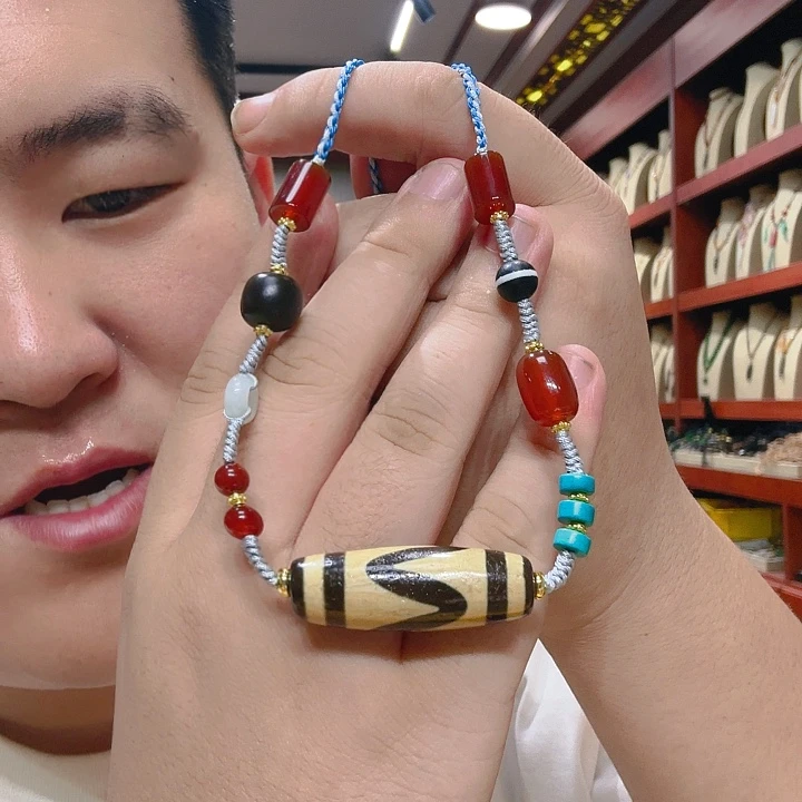 未镶嵌玛瑙/玉髓珠宝奇石