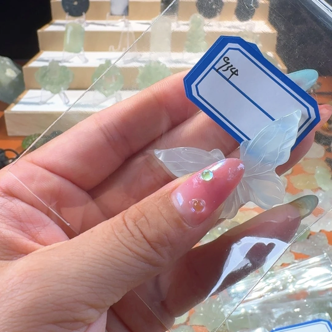 岫玉合金颈饰精美礼品