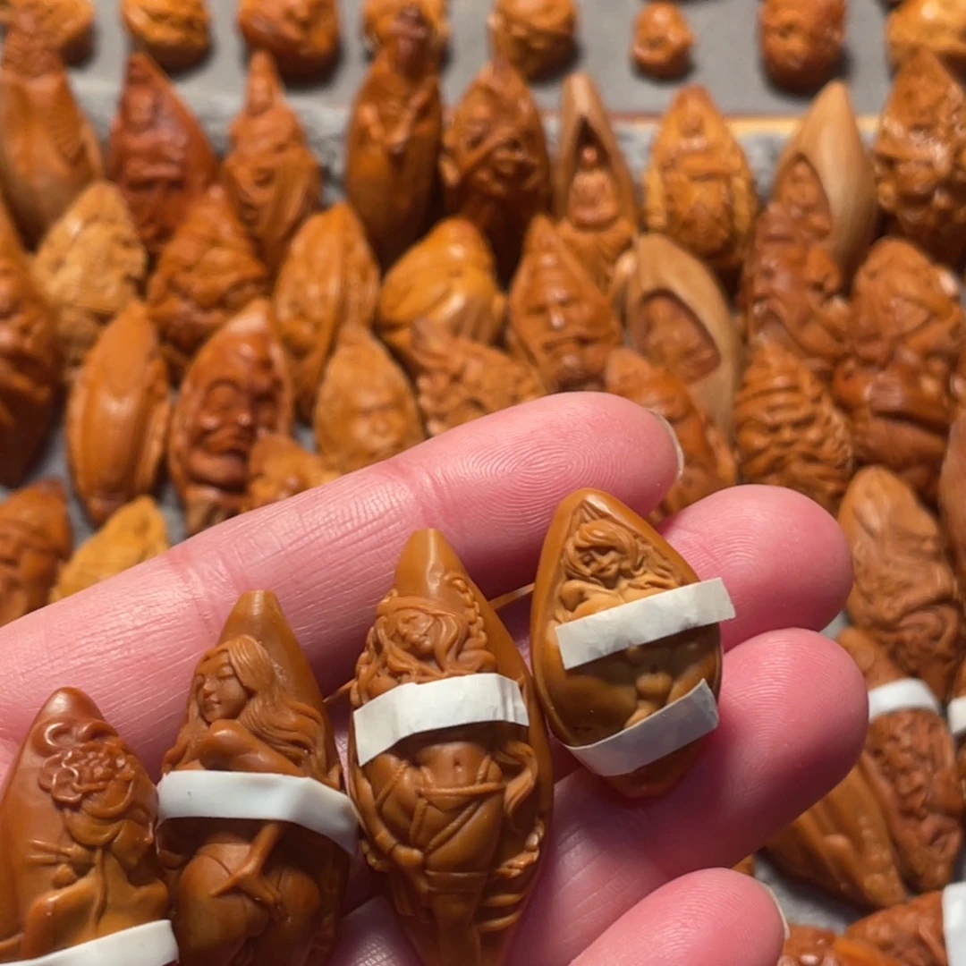 泰***哥手串/手链橄榄核美女4个