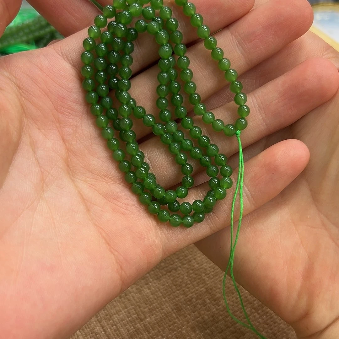 和田玉未镶嵌颈饰自**翔颜色多样性发货拍一发一