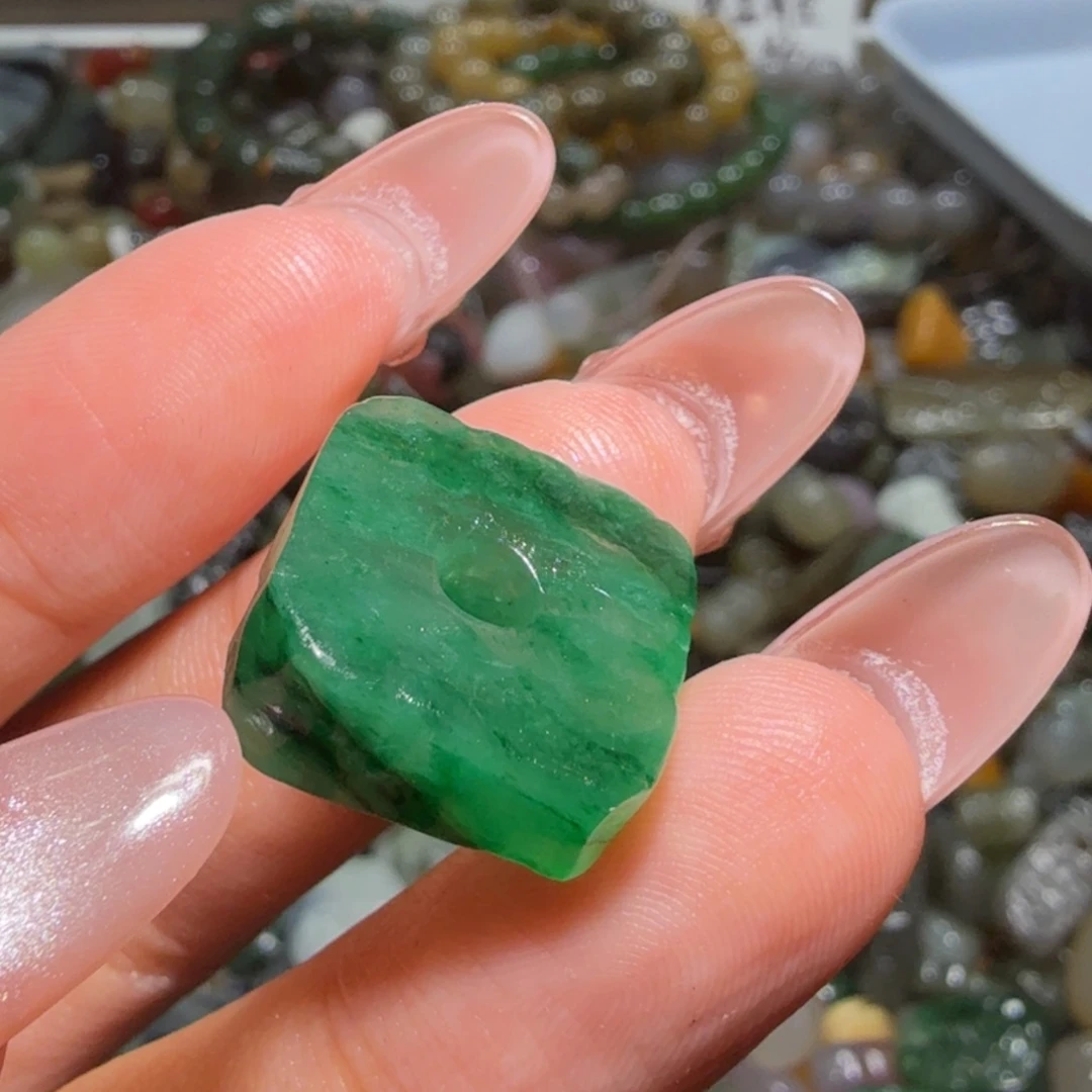 和田玉未镶嵌珠宝半成品