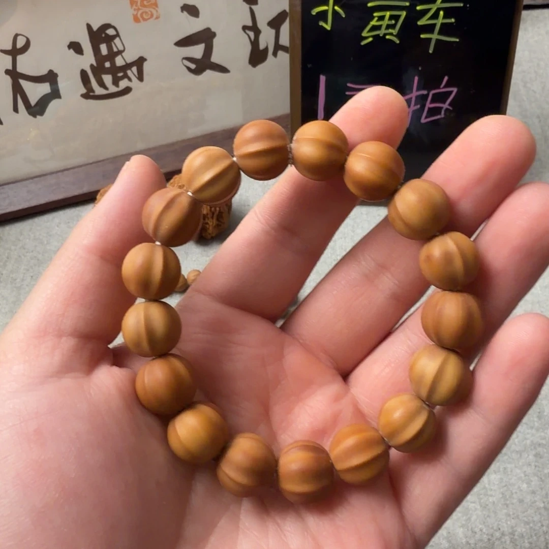 大鲨鱼背反油款佑遇