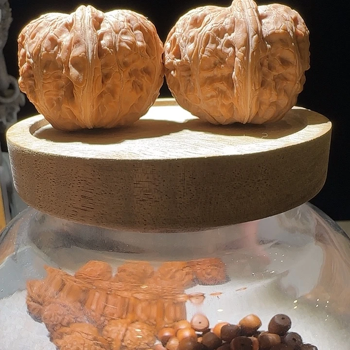 猴头核桃吊坠42全品元宝