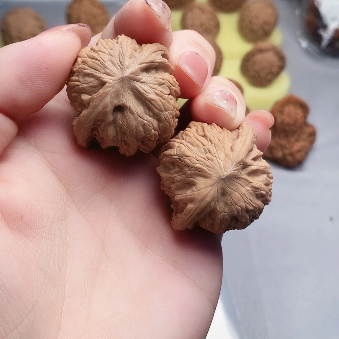 大叶紫檀（黑酸枝木类）磨盘
