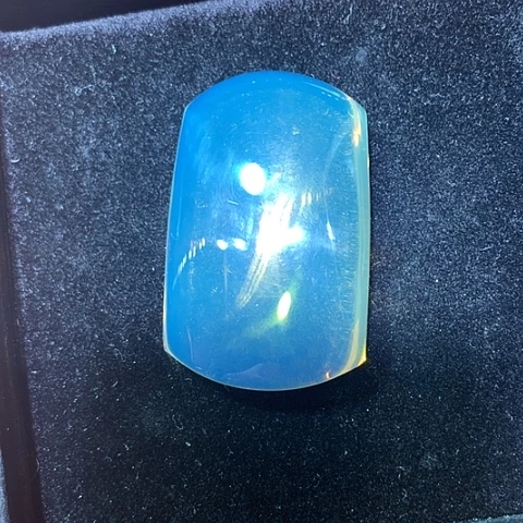 琥珀颈饰未镶嵌蓝珀牌子