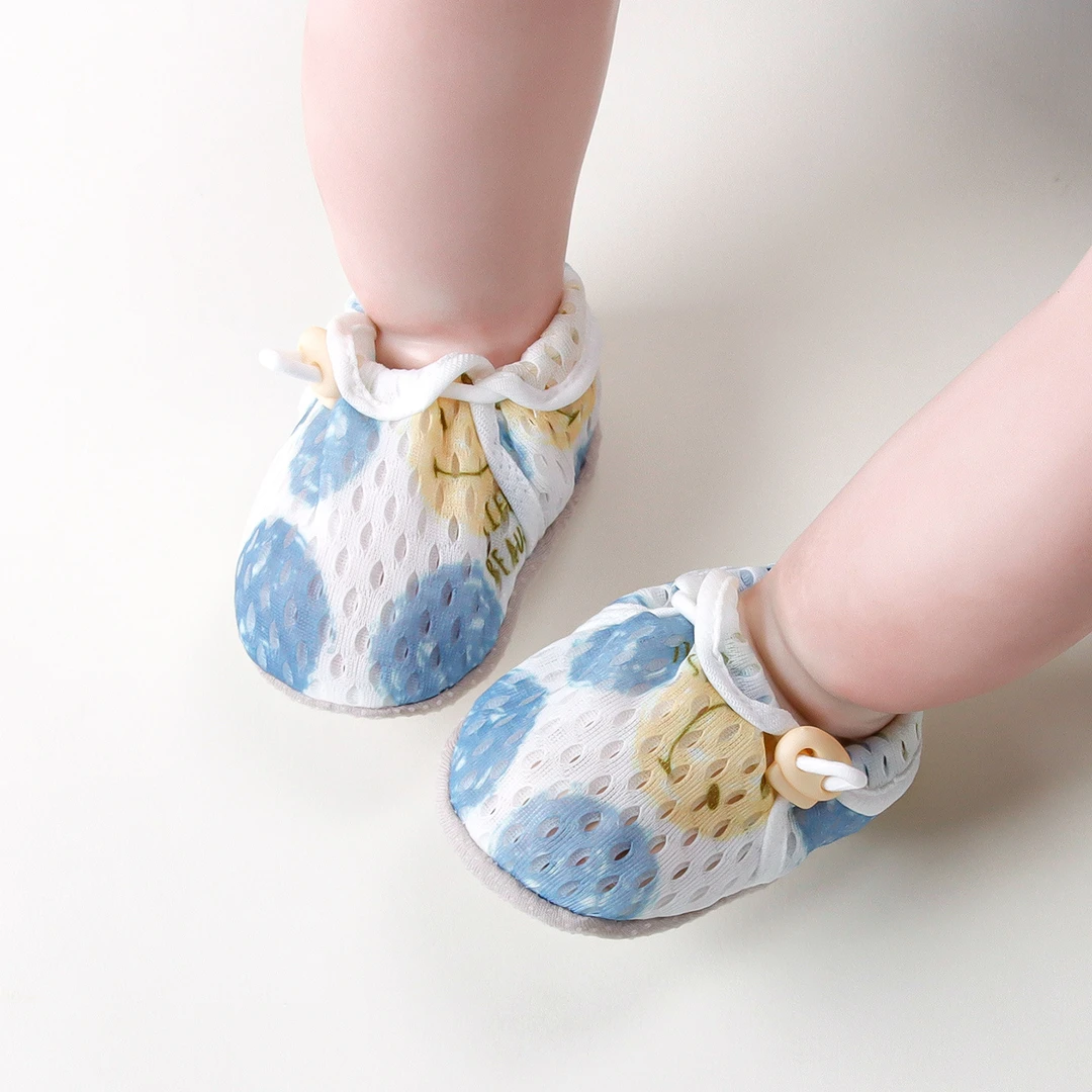 婴儿软底室内学步鞋春秋防滑可爱卡通儿童网眼鞋宝宝透气地板鞋袜