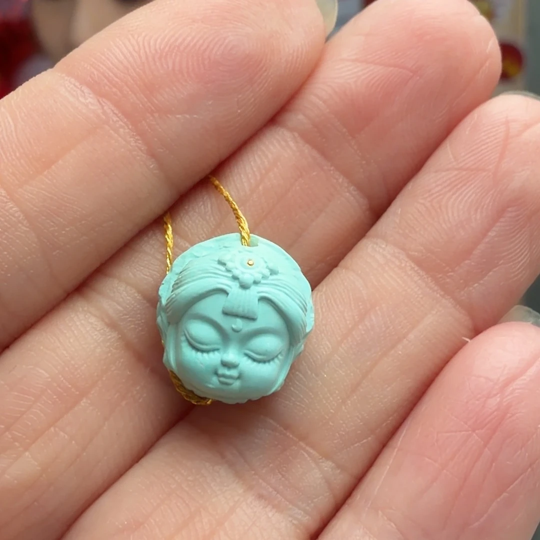 绿松石未镶嵌颈饰