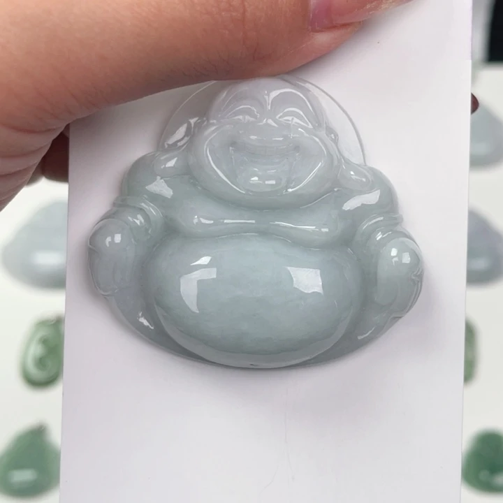 翡翠未镶嵌颈饰佛公