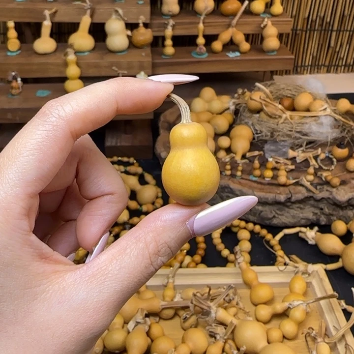 给***哥非常才不会叫你们看看