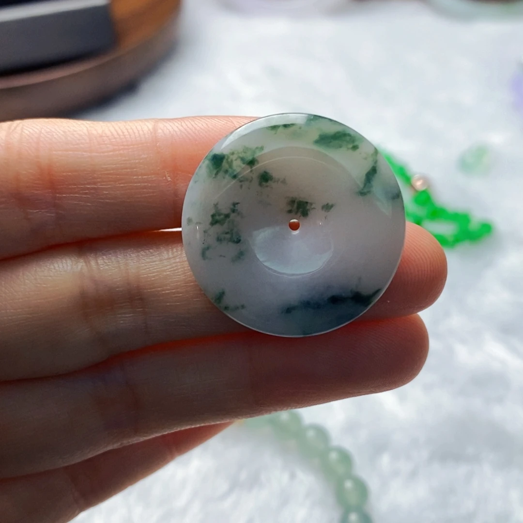 尾***莉翡翠裸石飘花平安扣