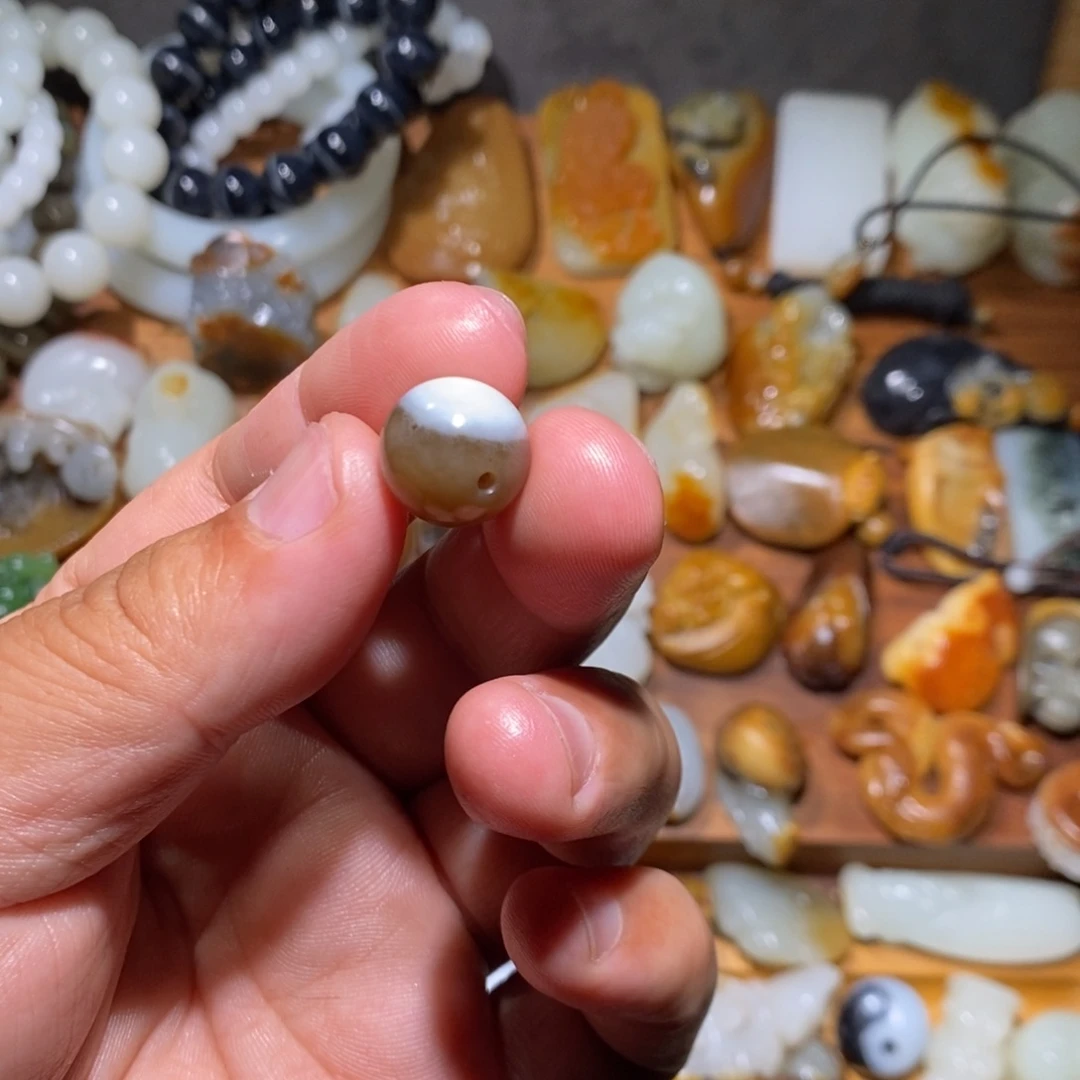 和田玉颈饰未镶嵌洋*海