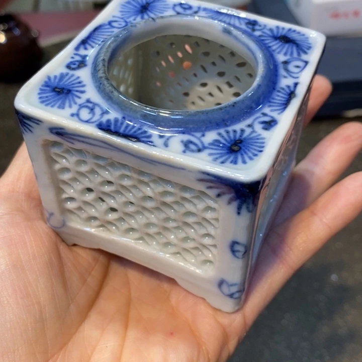 某***人瓷片陶瓷艺术品制作工艺品