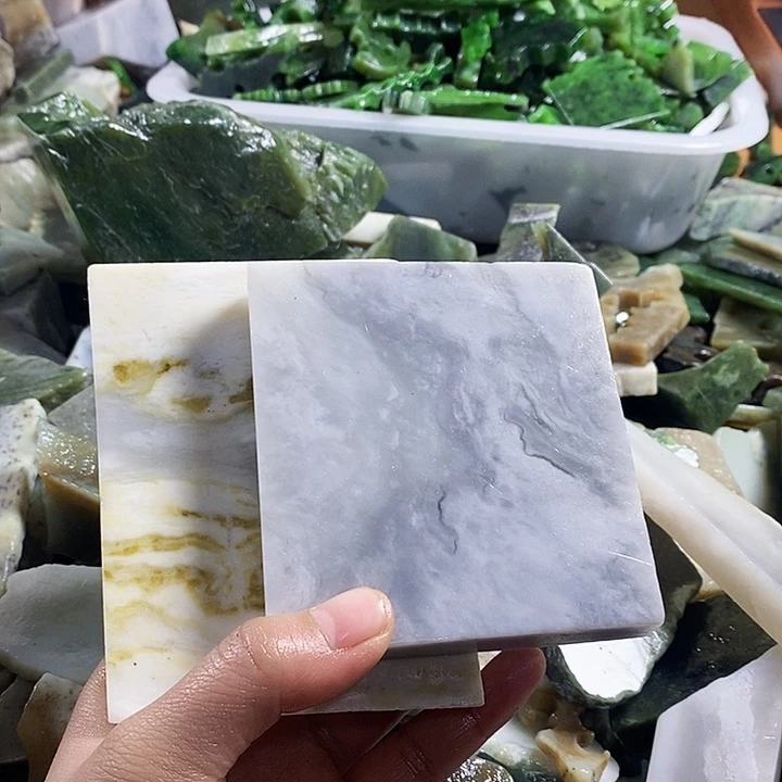 和田玉（糖玉）珠宝半成品未镶嵌王*皮