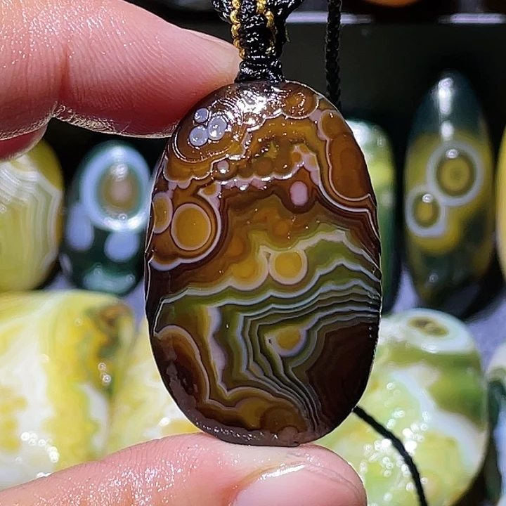 玛瑙/玉髓未镶嵌珠宝奇石