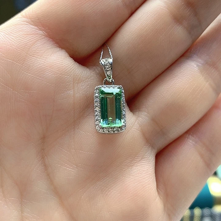 碧玺吊坠(赠链)银S925镶嵌纯天然