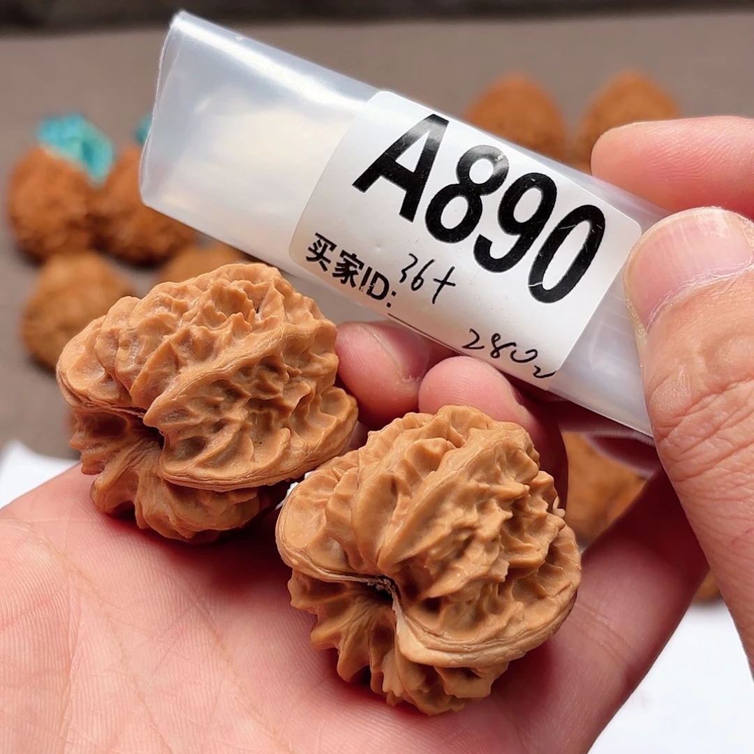 文玩核桃把件36+大龙890