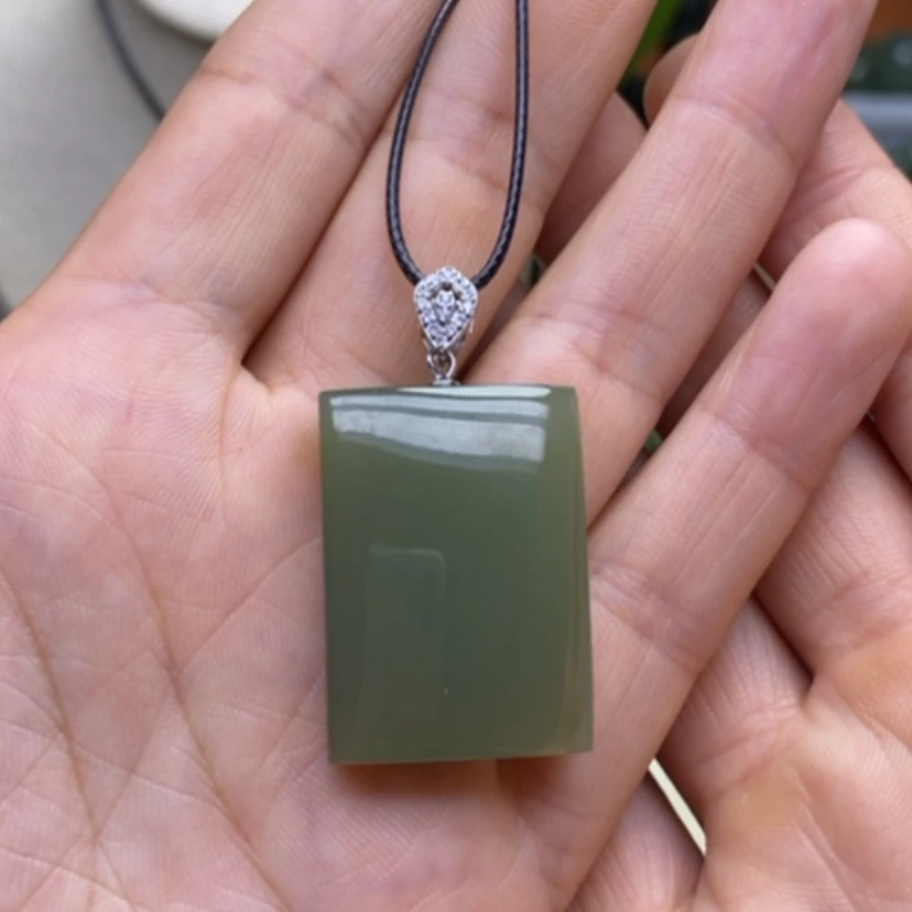 【闪购商品】未镶嵌和田玉挂件灰*